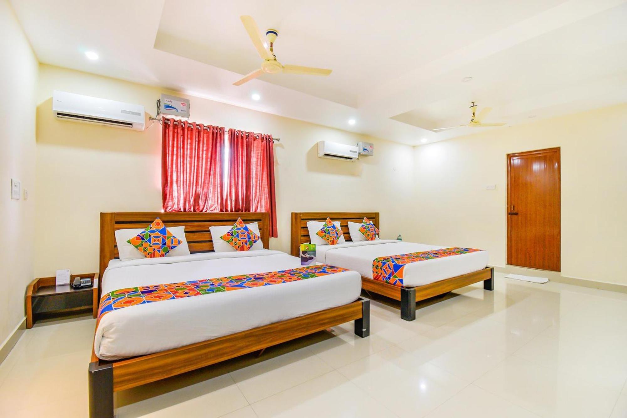 Hotel Fabhotel Sri Krishna Residency - Near To International Airport